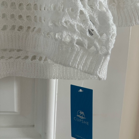 NEW white cover up - Picture 2 of 3